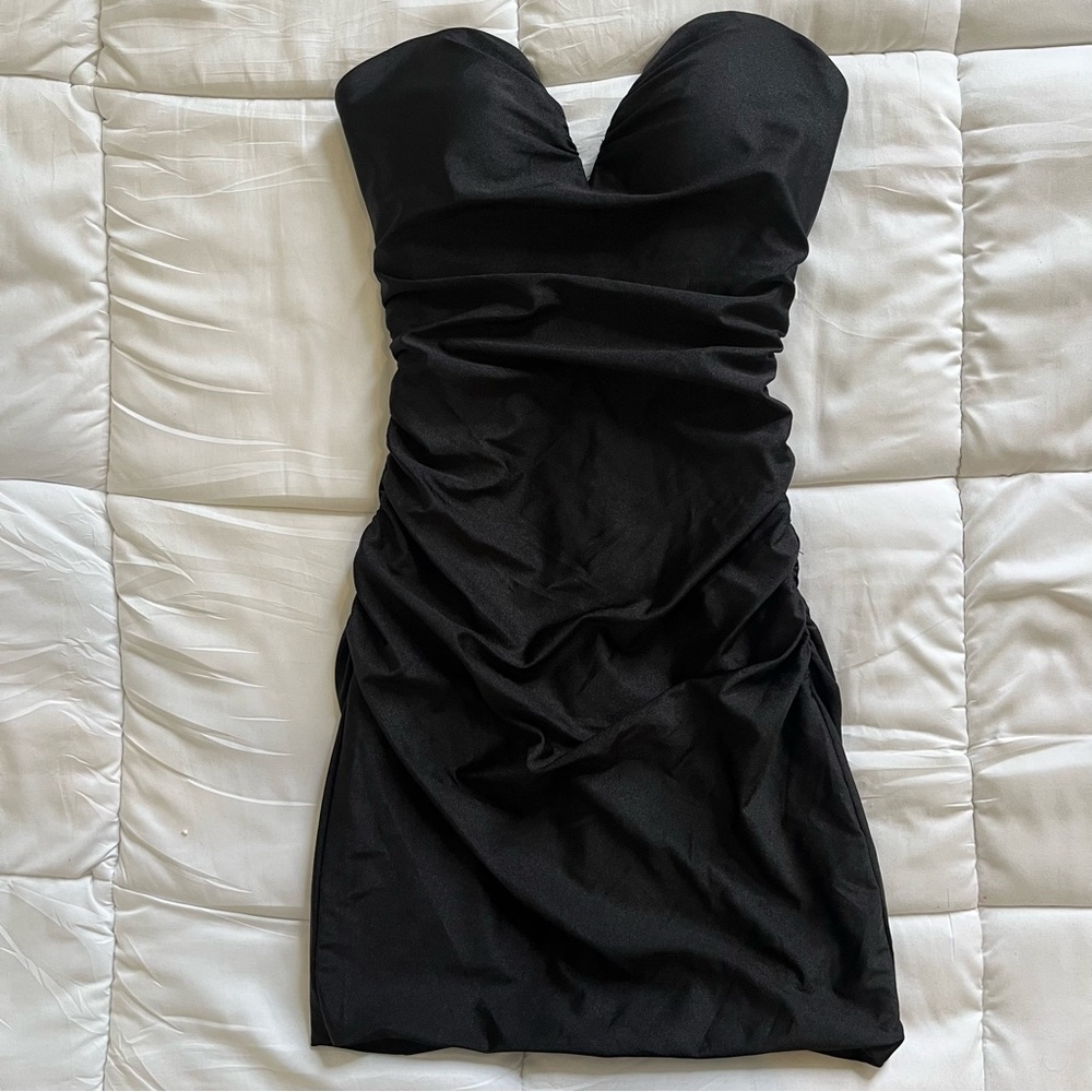 La Femme strapless black mini dress #homecomingdress size 2 worn once